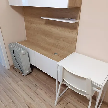 Apartment Kuchcity One Bedroom With Balcony